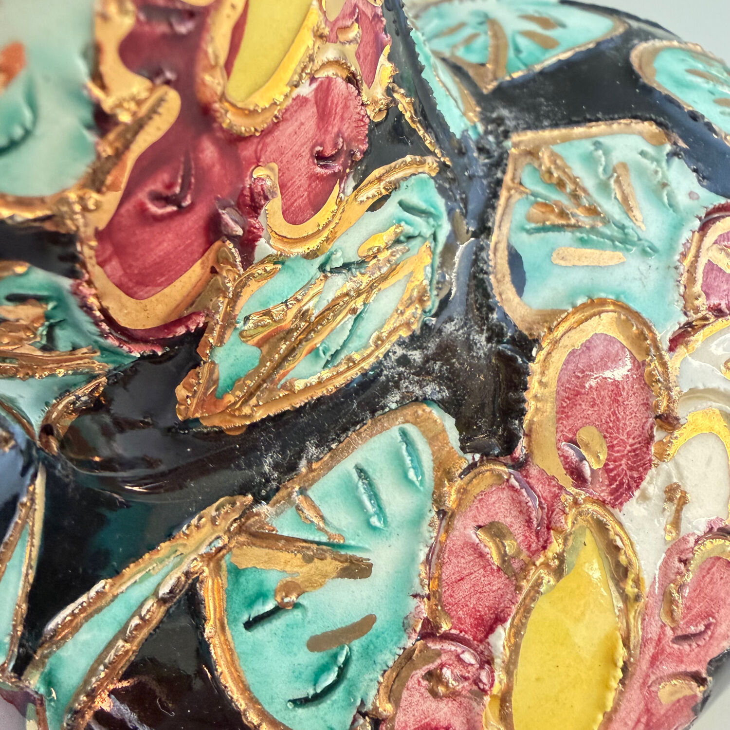 Vintage Vallauris vase in glazed ceramic – relief floral decoration