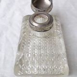 Glass inkwell