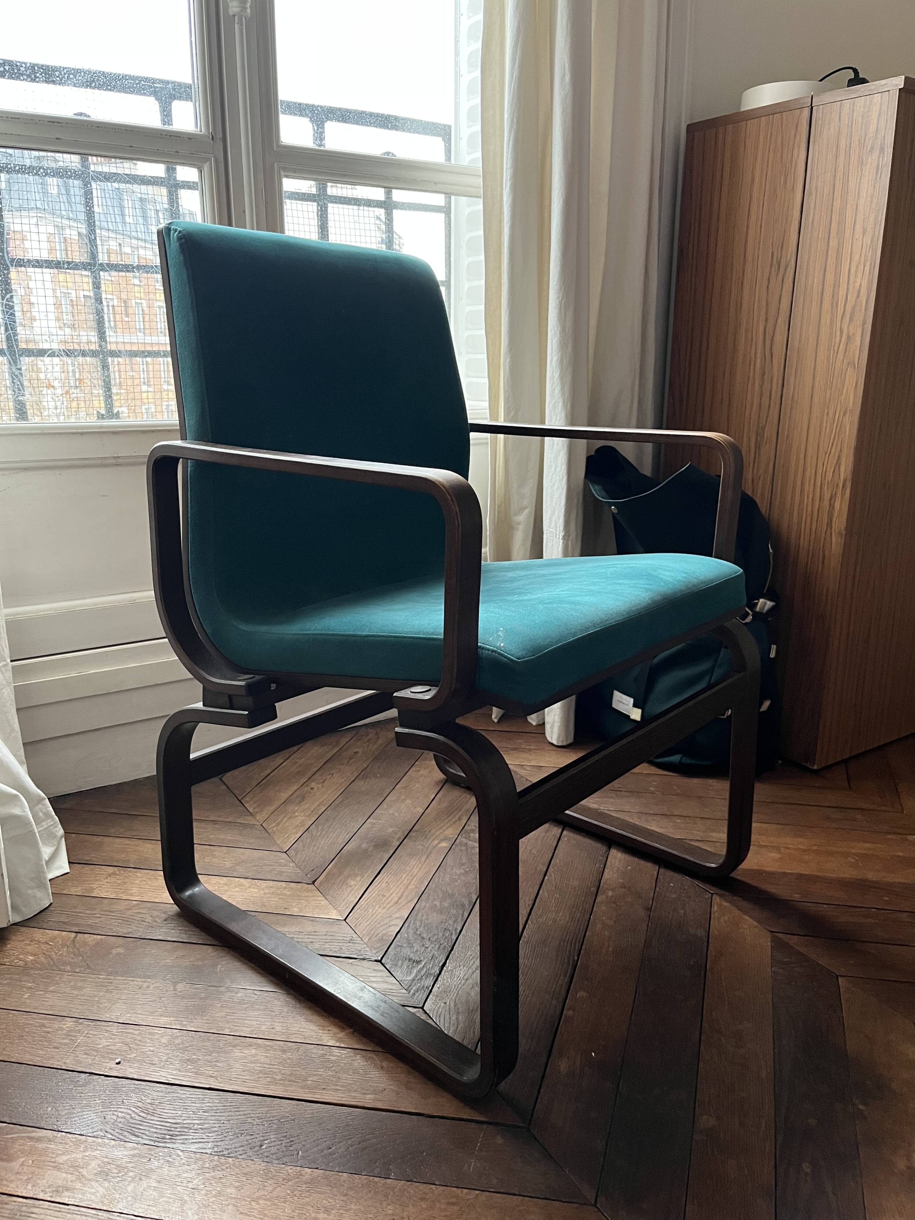 Fauteil scandinave bois courbé / suede turquoise