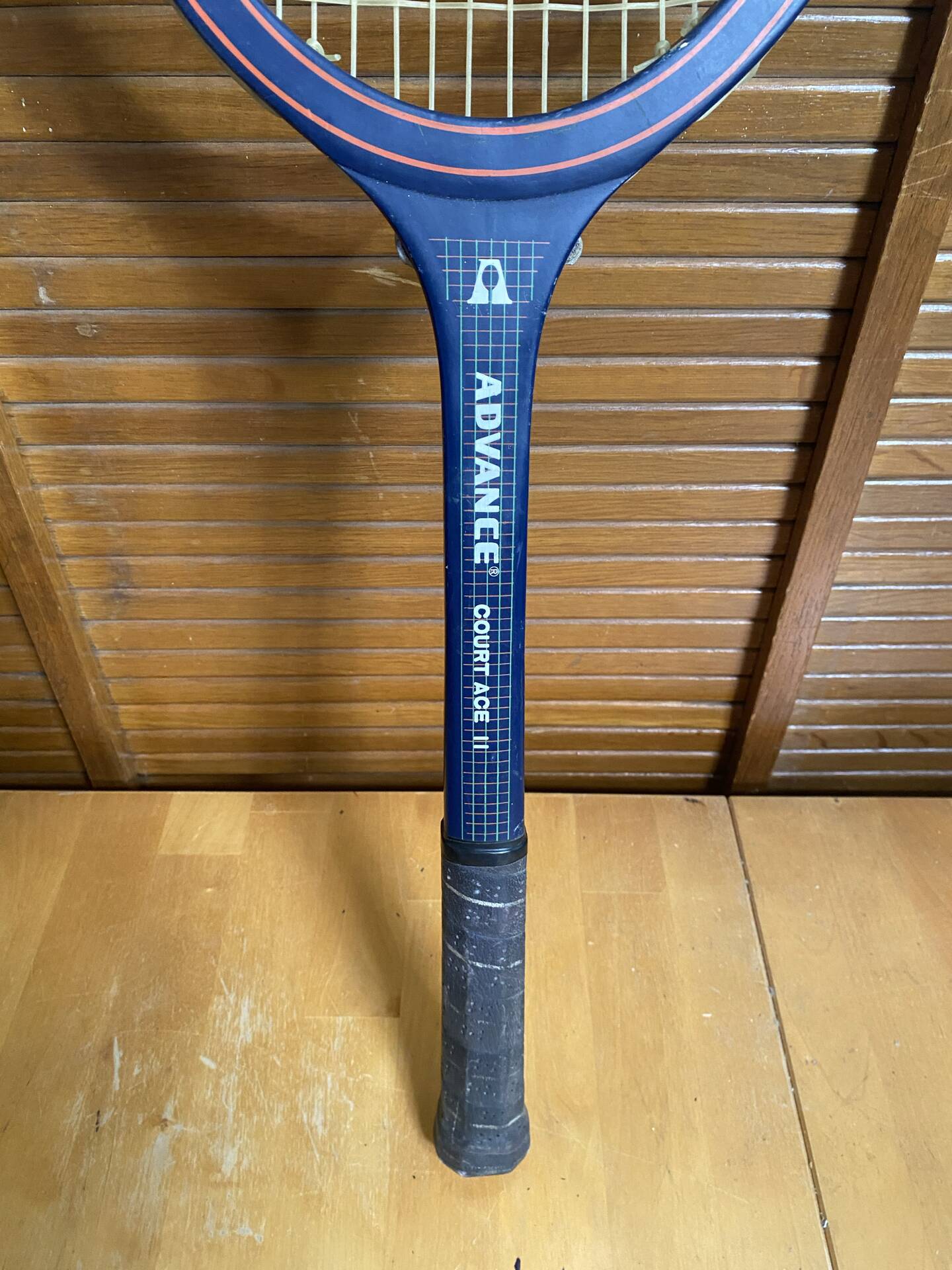 Vintage tennis racket courrier advance court ace 2 wood cover