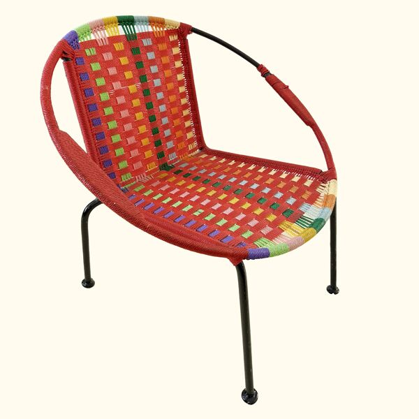 Fauteuil enfant vintage en métal et fil tressé multicolore du Togo