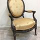 Fauteuil médaillon style Louis XV 19ème