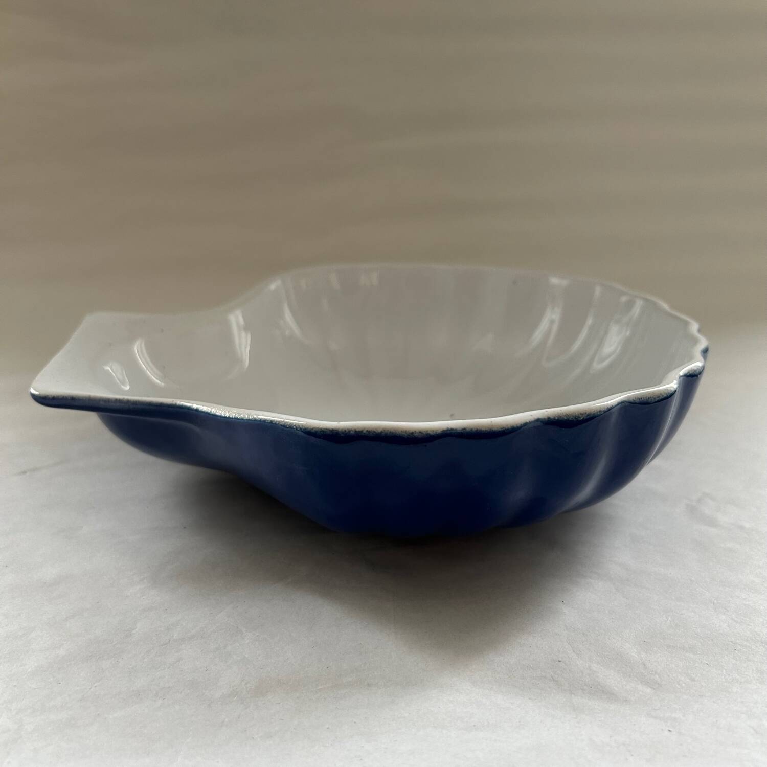 Large blue seashell platter