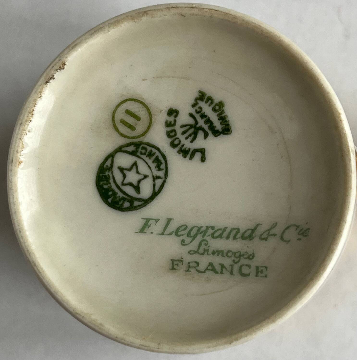 3 fine porcelain coffee cups