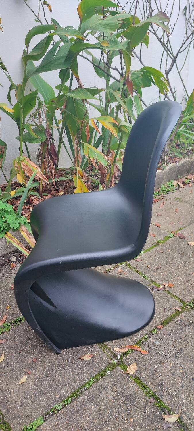 Panton chair design style