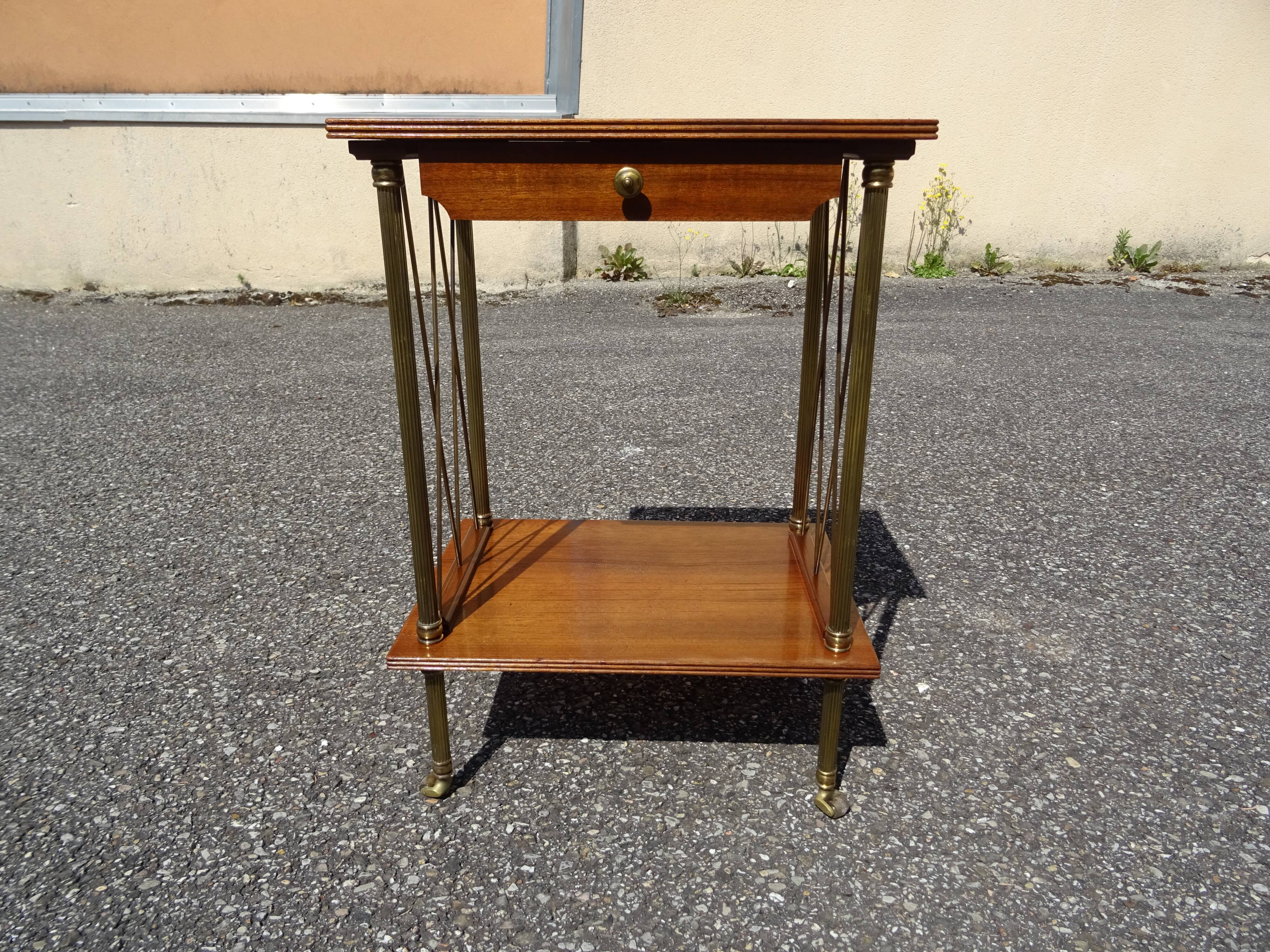 Neo-classical side table in wood and brass from the 1970s.