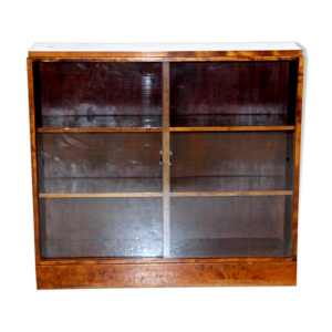 vitrine en bouleau, Suède,