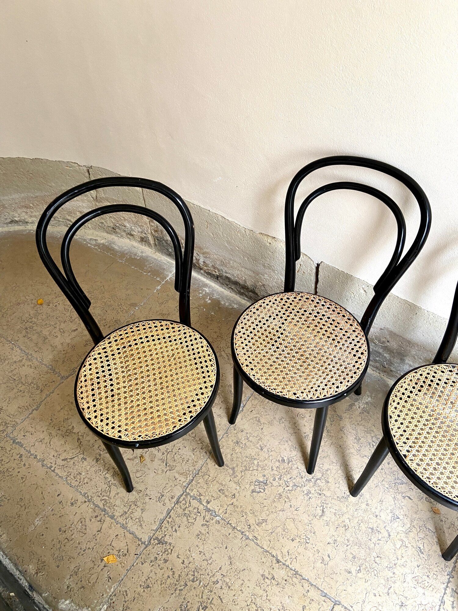 Set of 4 bistro chairs in black arched beech and canning