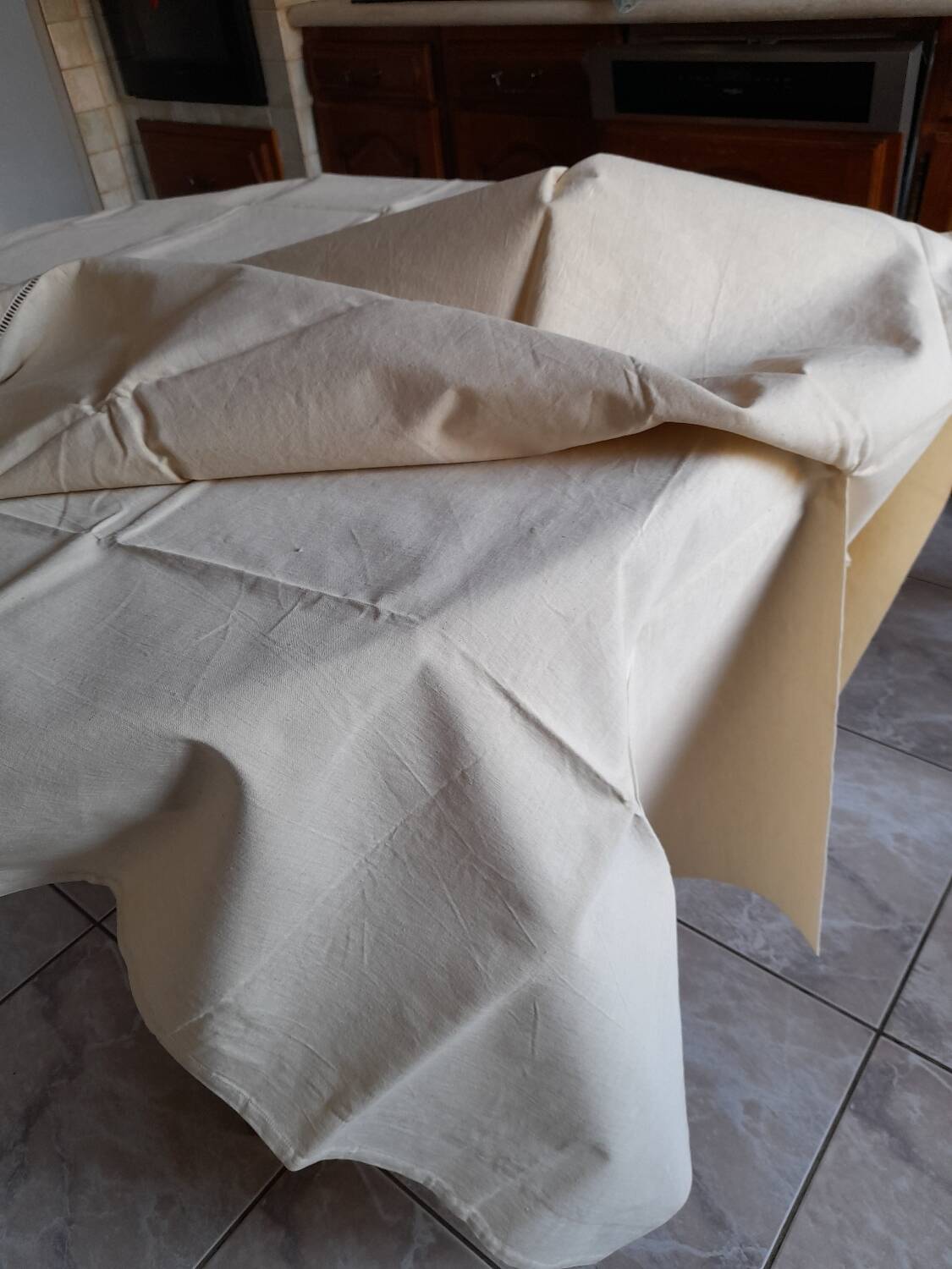 Embroidered cotton sheet 220*300