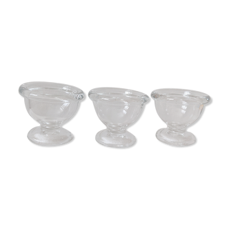 3 arcoroc eggcups