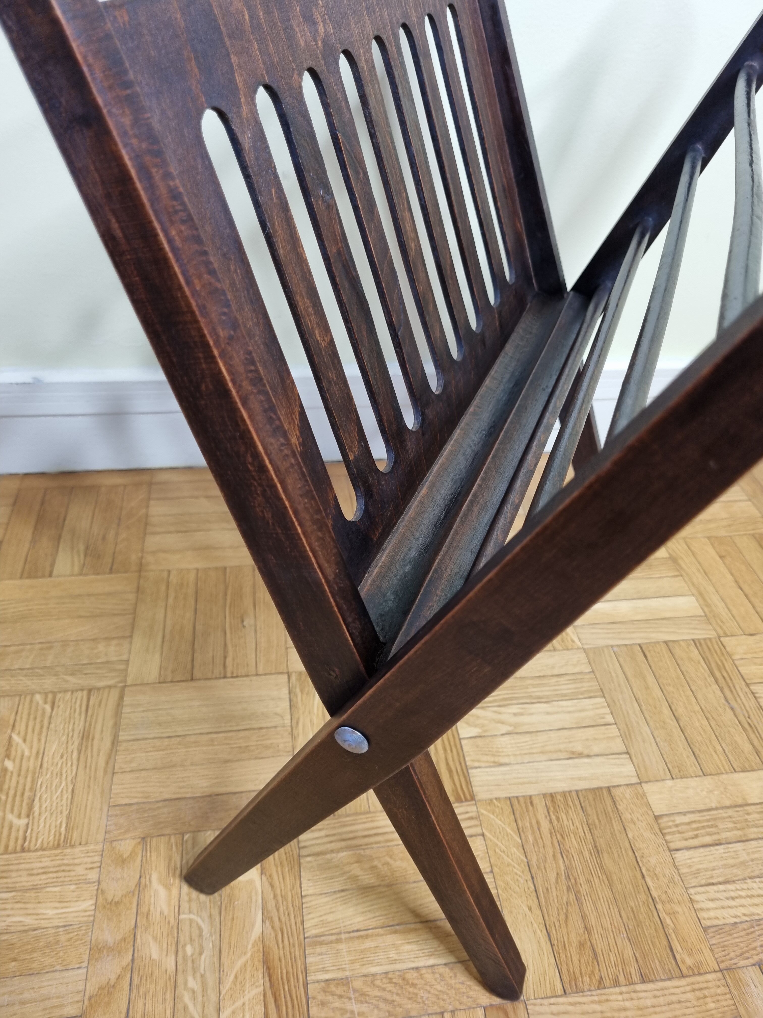 Folding teak magazine holder by Cees Braakman