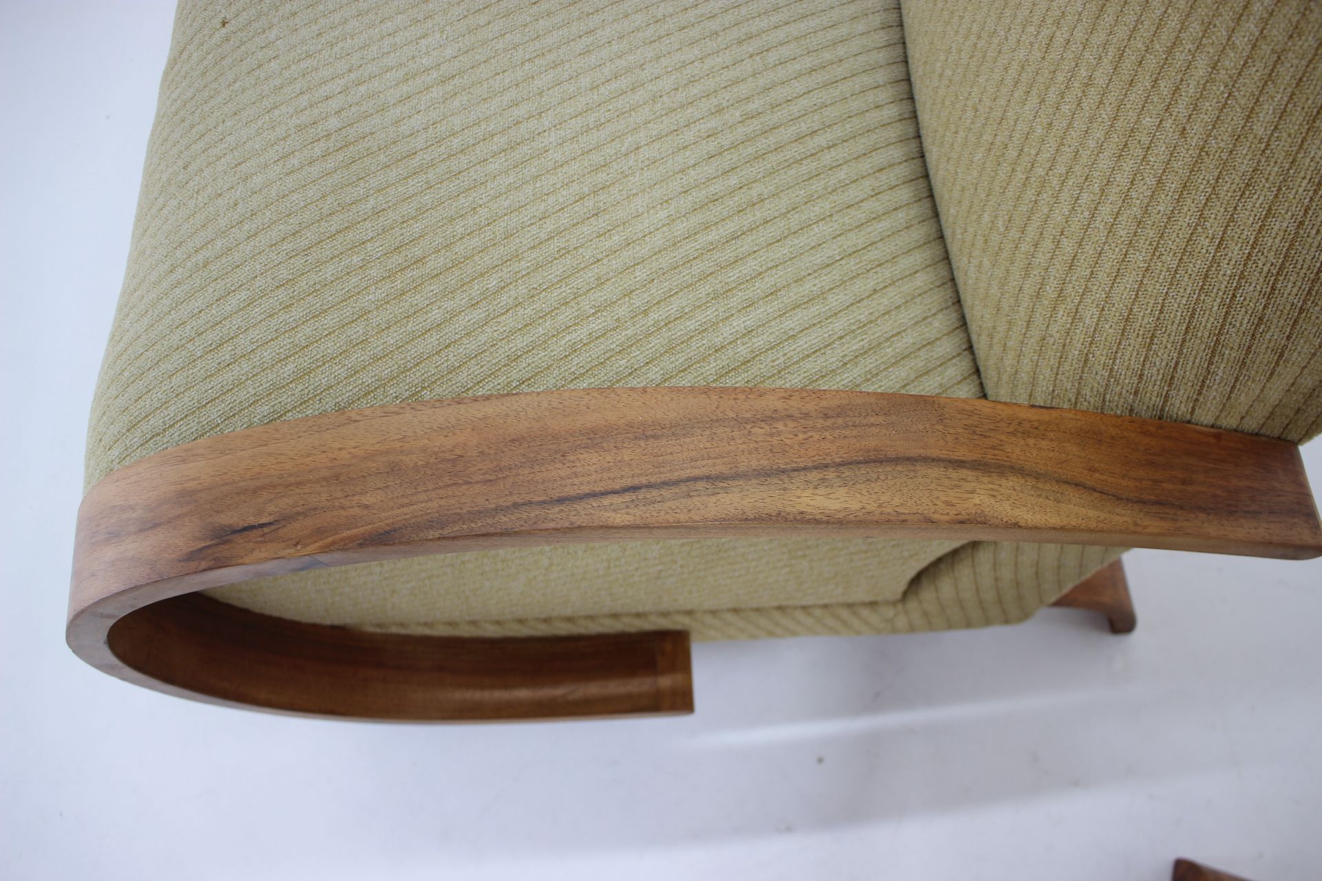 1940s Pair of Art Deco Armchairs in Walnut, Czechoslovakia
