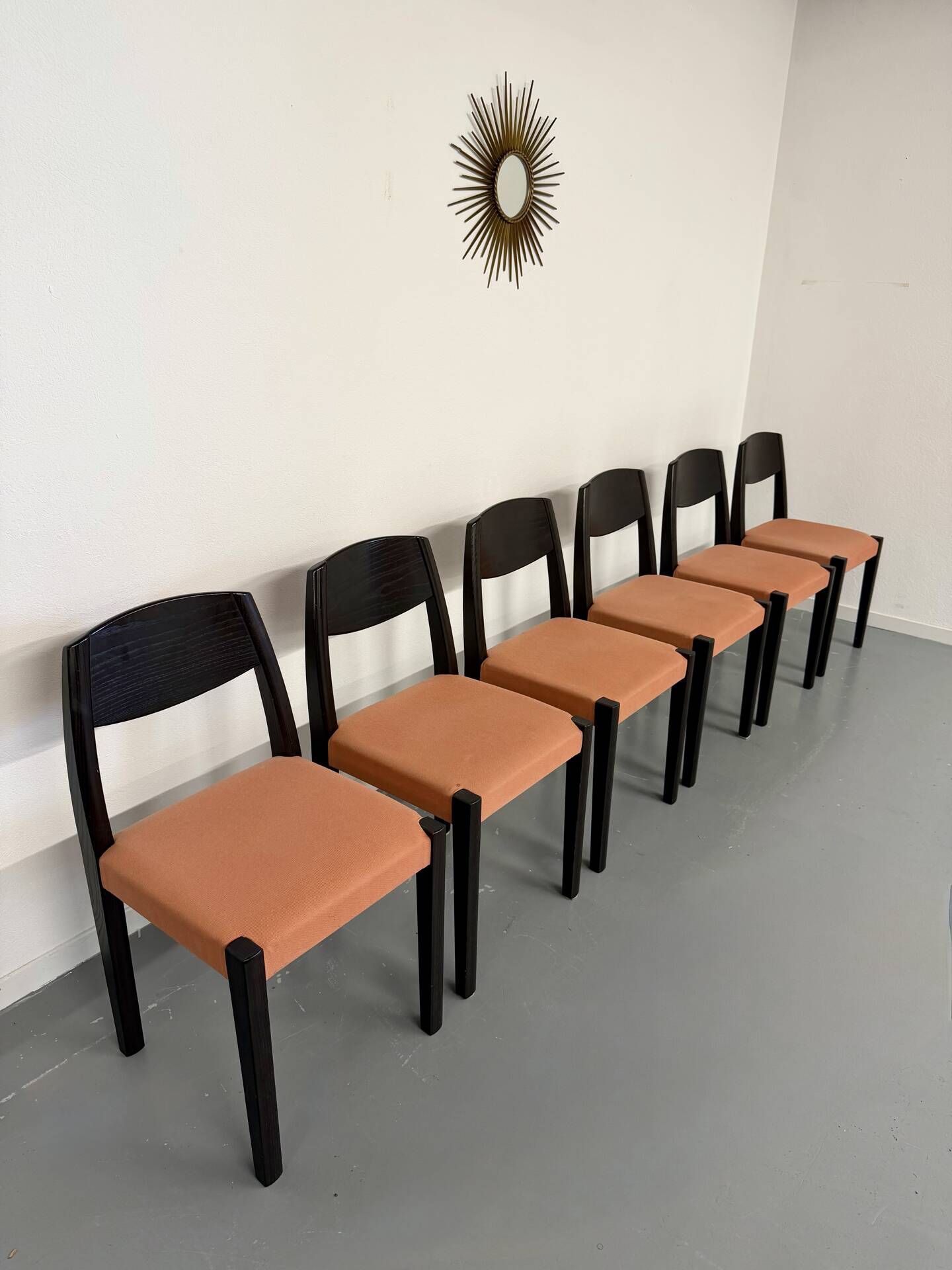 Lot of 6 blackened wooden chairs with French design fabric from the 1970s Self.