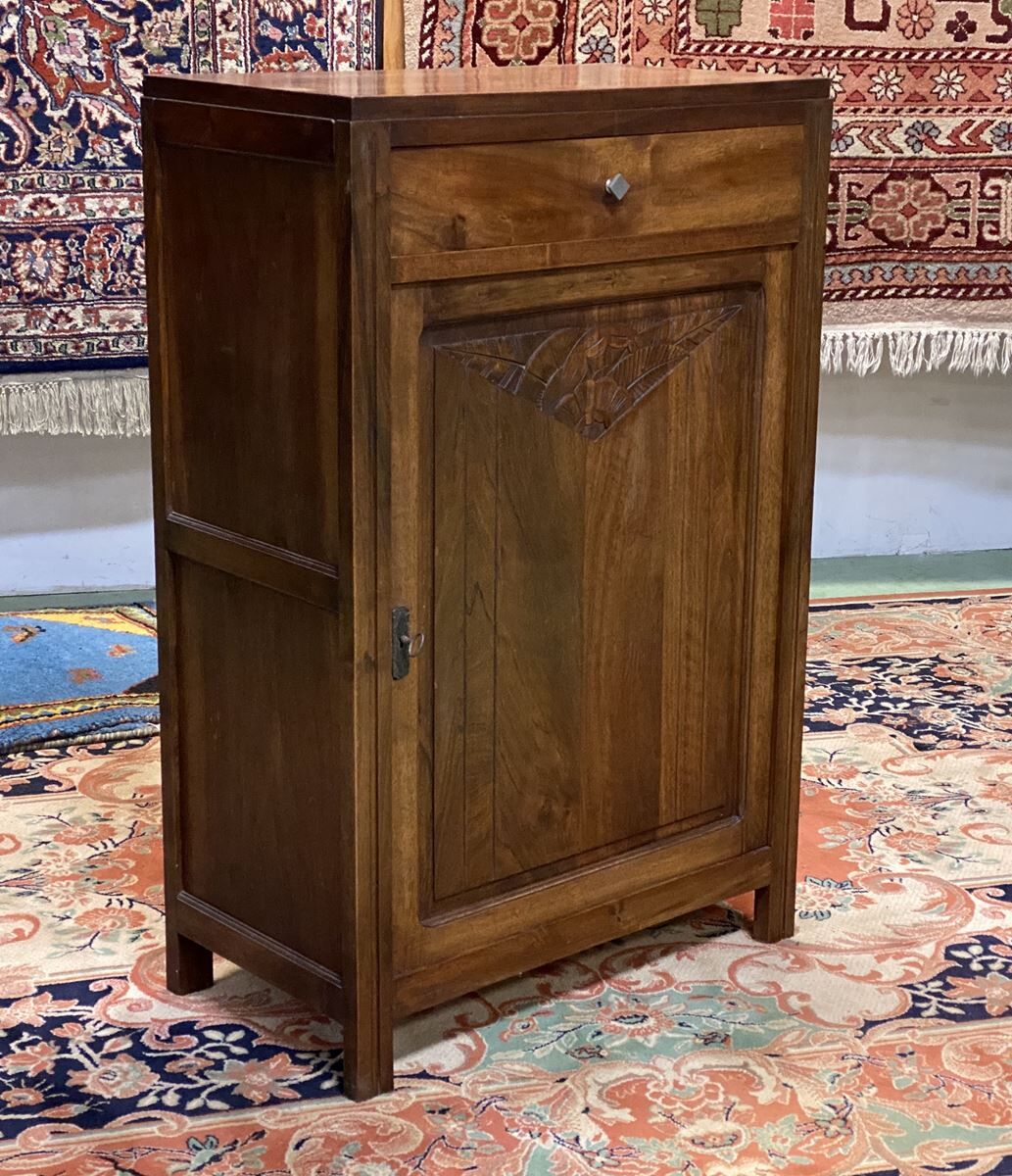 Art Deco buffet in walnut 1930