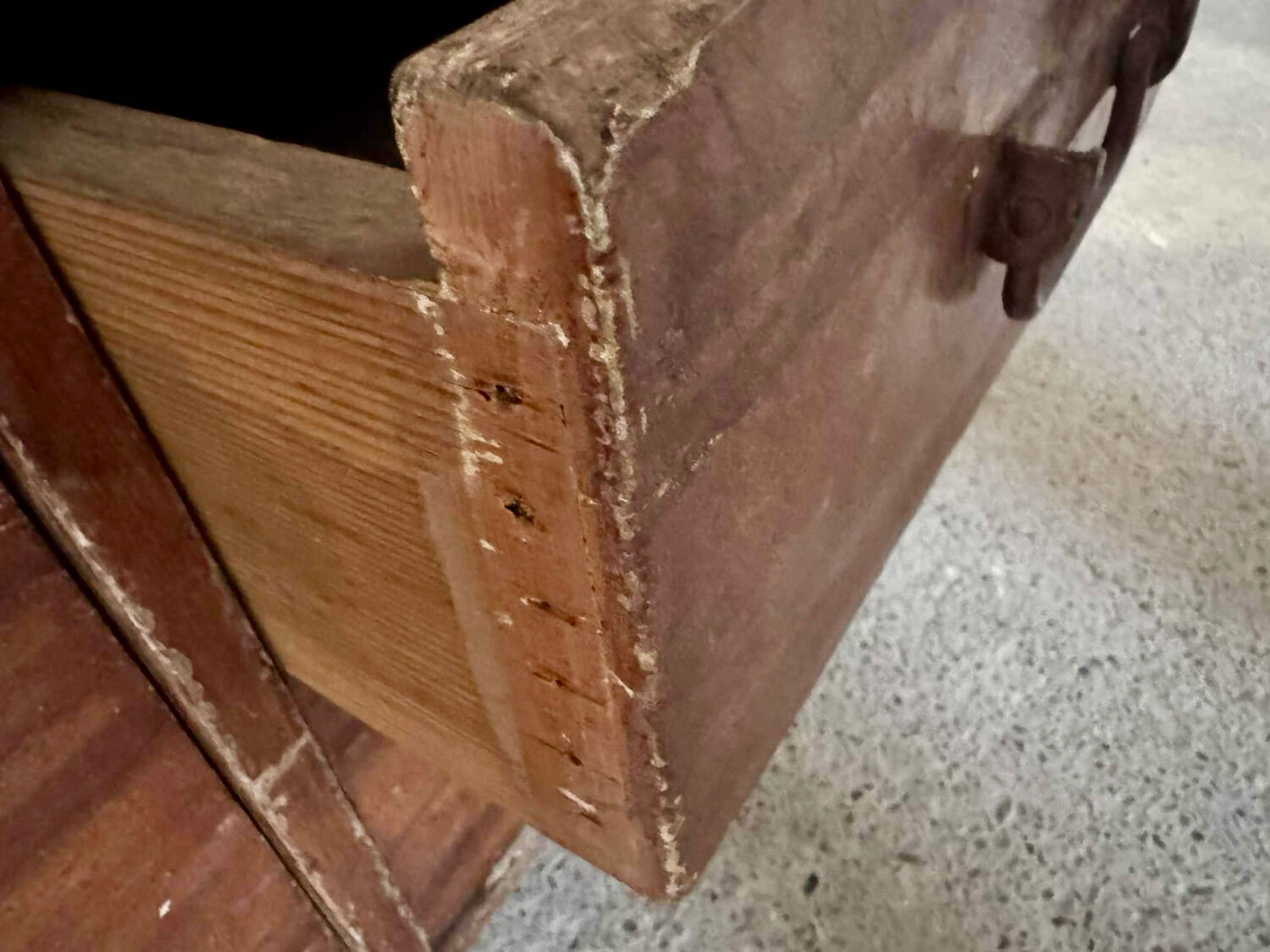 Commercial workbench with 9 drawers