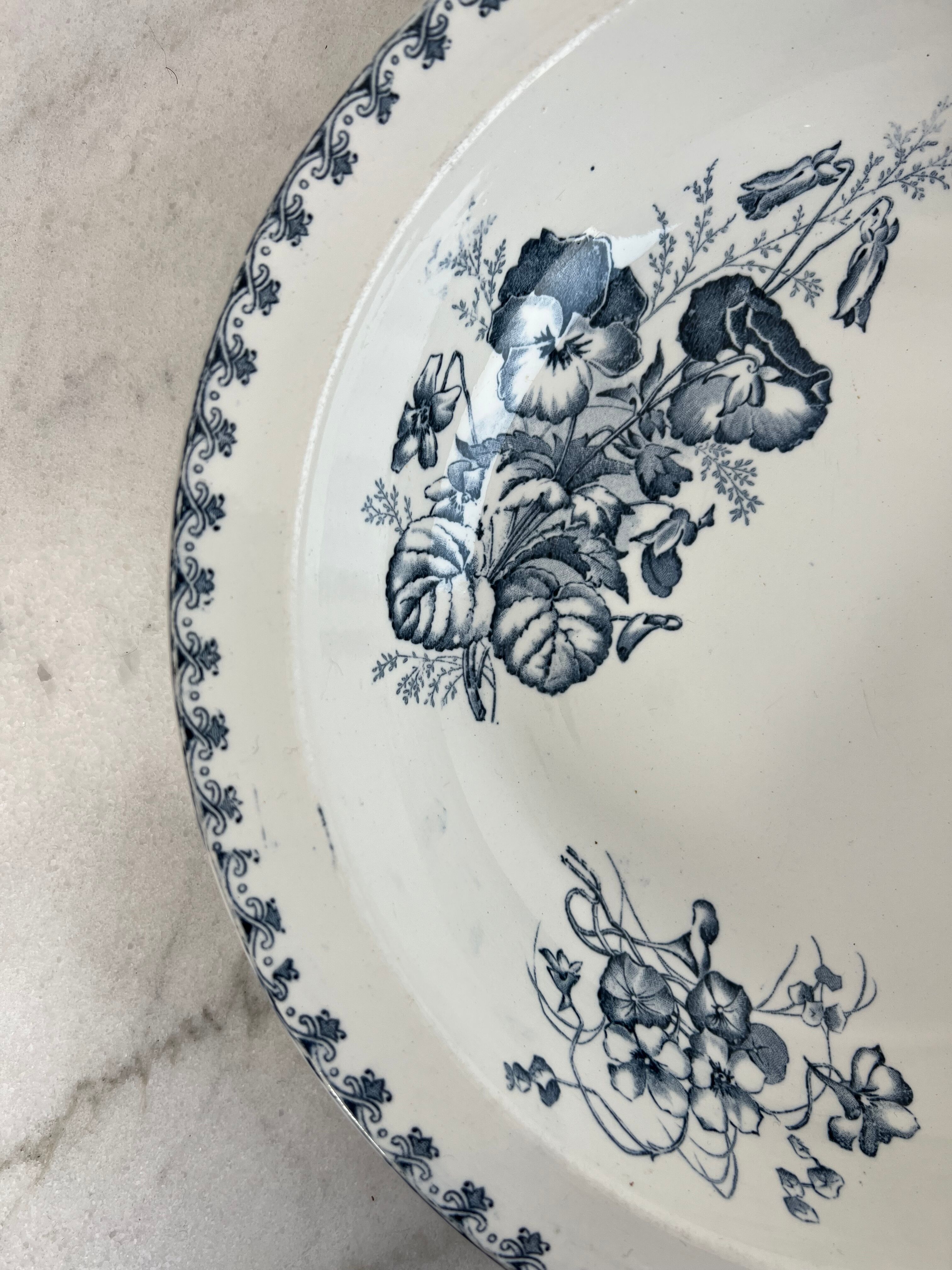 Sarreguemines Vega presentation dish