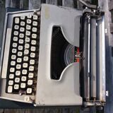 Typewriter Remington portable, Monarch in box Underwood