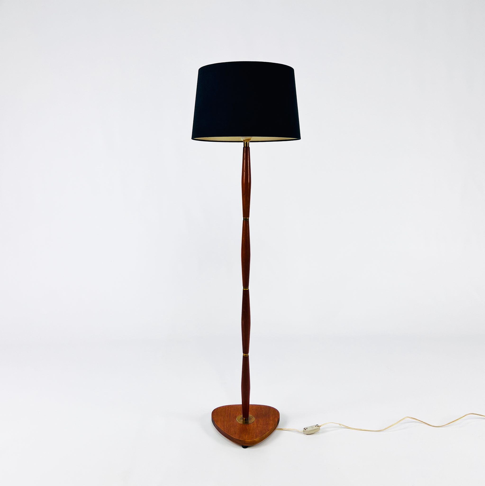 Vintage danish brass and rosewood floor lamp, 1960s.