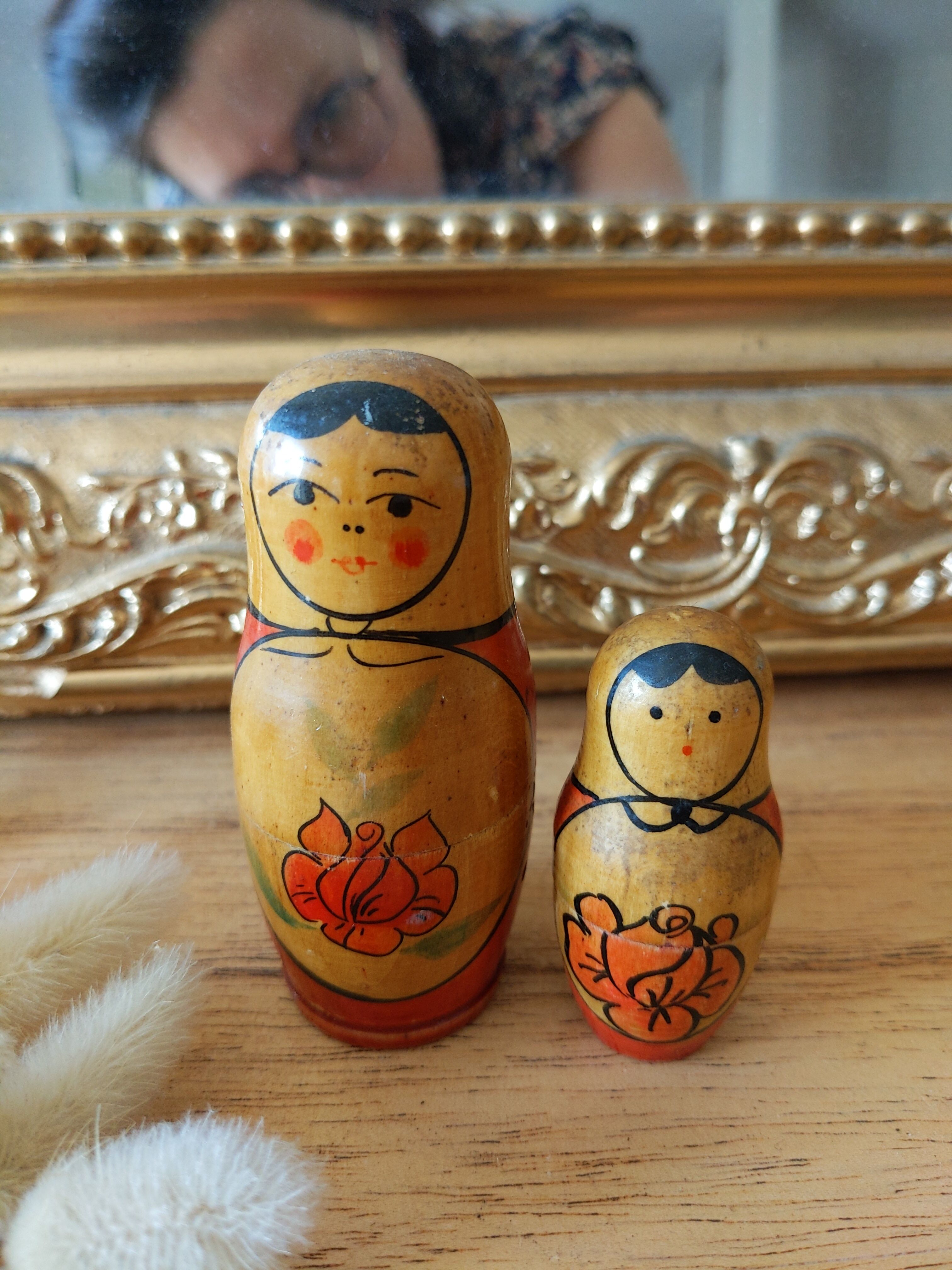Duo of vintage vintage Russian dolls matryoshka wood