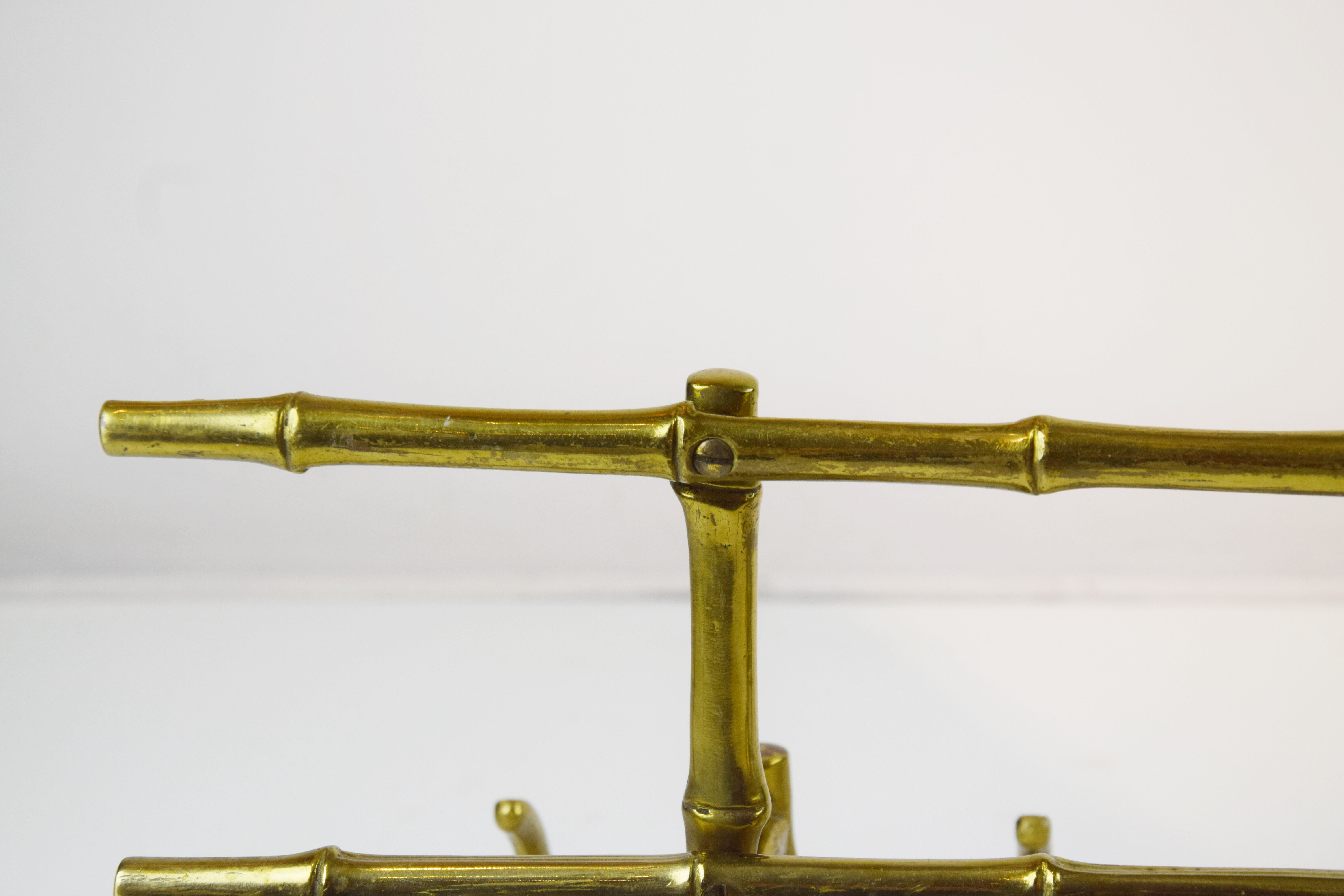 Bamboo-like coat rack in bronze