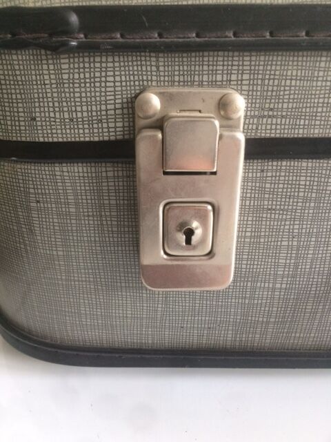 Vintage vintage vintage case