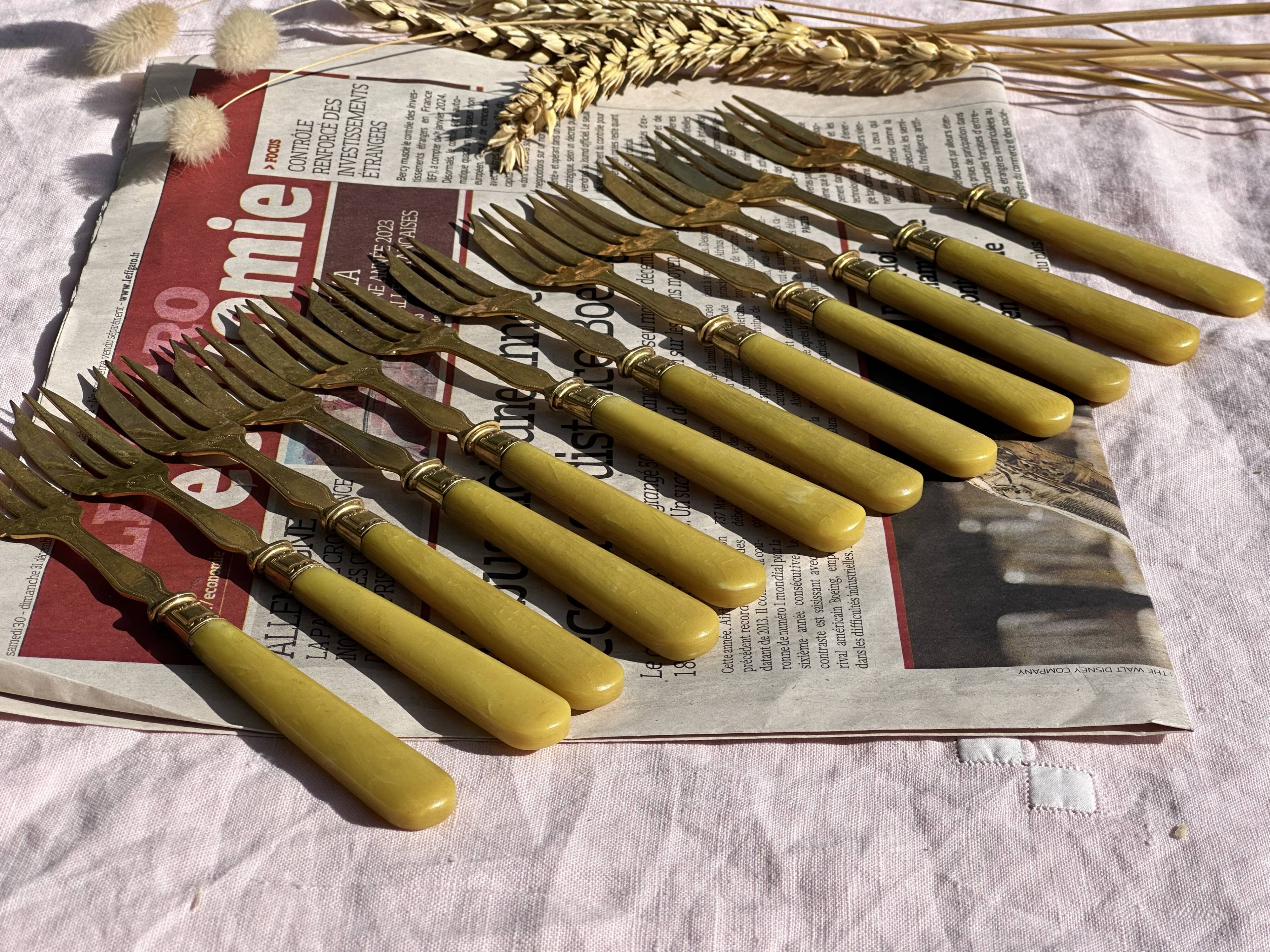 Set of 12 Dessert Cutlery - 1930s - Vintage Dessert Forks