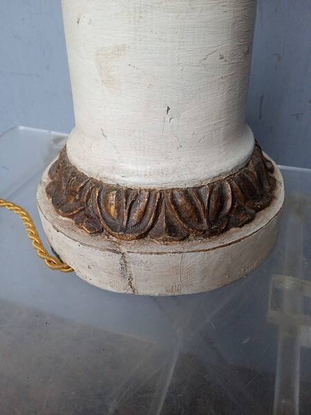 Medicis lamp carved polychrome wood ep 1940