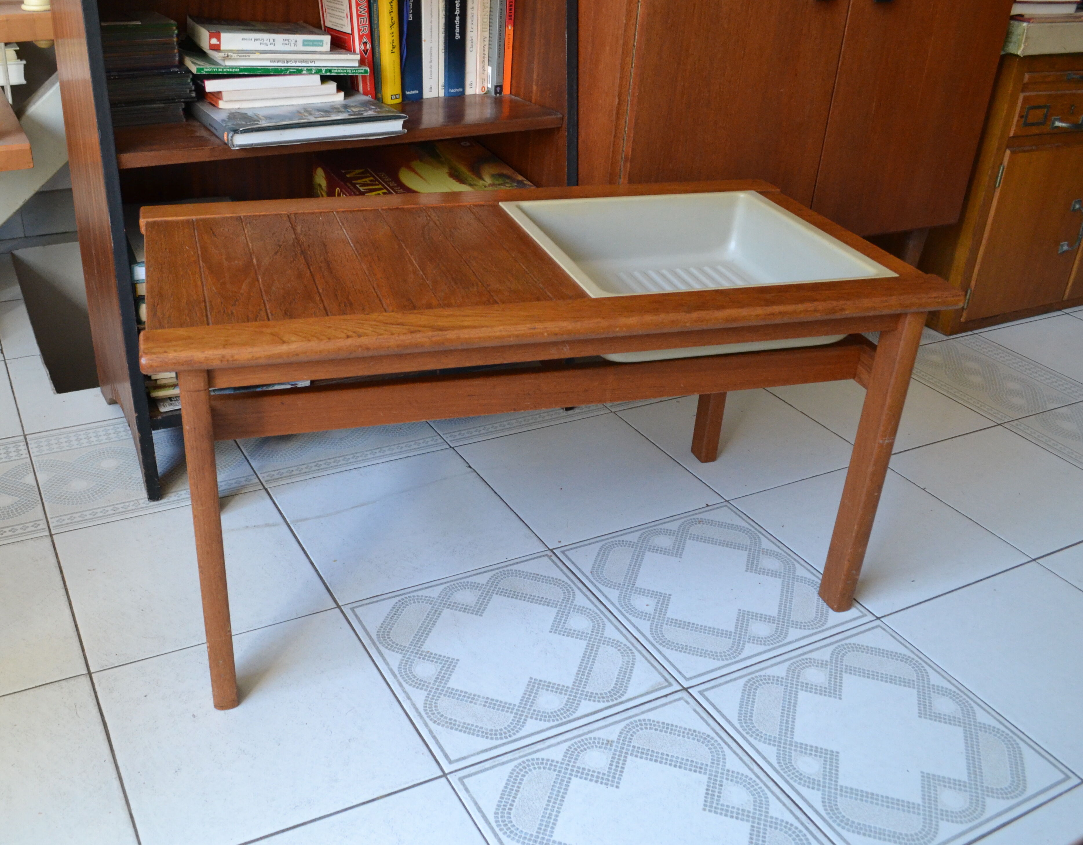Scandinavian gardener coffee table teak 60s