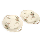 Paire d'anciens plateaux en faïence à décor floral