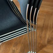 Lot de 4 chaises 40/4 David Rowland pour Howe – État exceptionnel