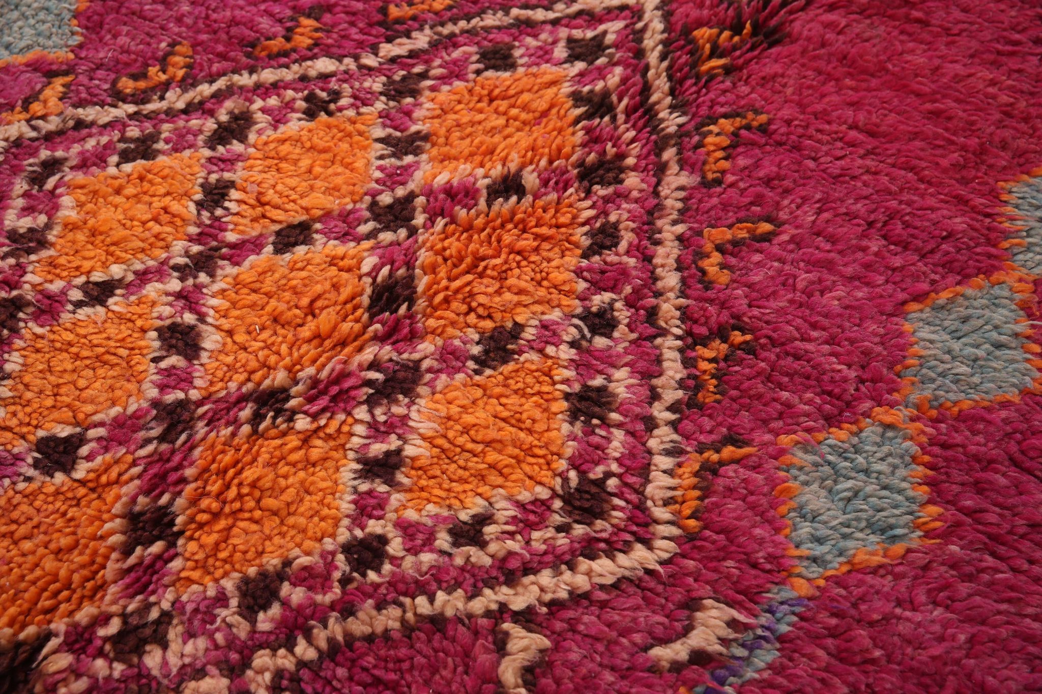 Large Burgundy Moroccan rug 196 x 472 cm - Vintage Moroccan Wool Rug Boho