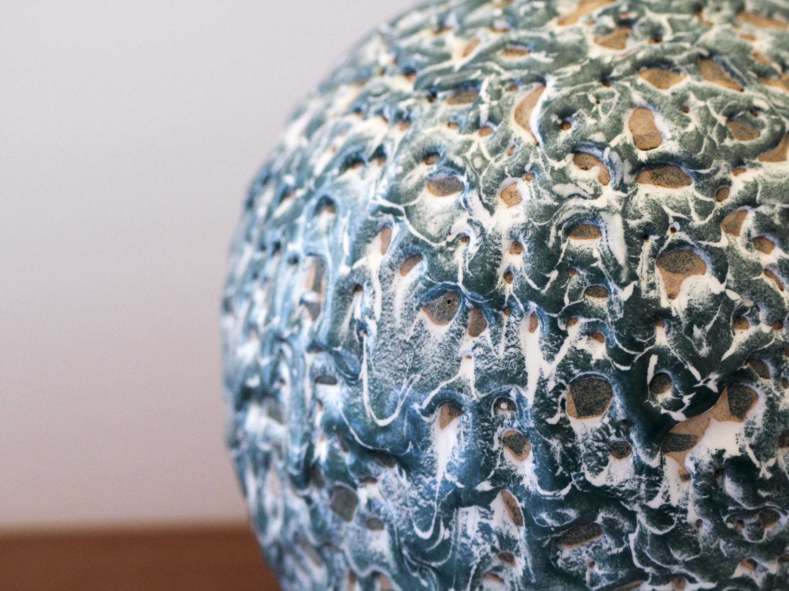 Ball vase in glazed stoneware La Charentaise