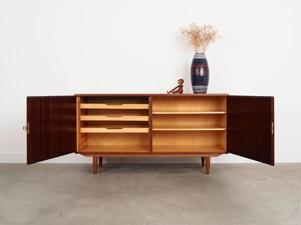 Cabinet en acajou, design danois, années 1970, designer : Carlo Jensen, fabrication