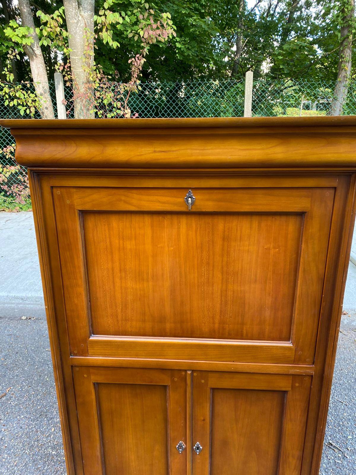 Louis Philippe secretary in solid wood and burl