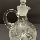 Small carafe in cut crystal