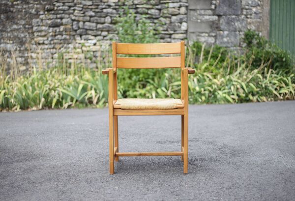 Fauteuil vintage, fauteuil bois orme Maison Regain, fauteuil paillé vintage