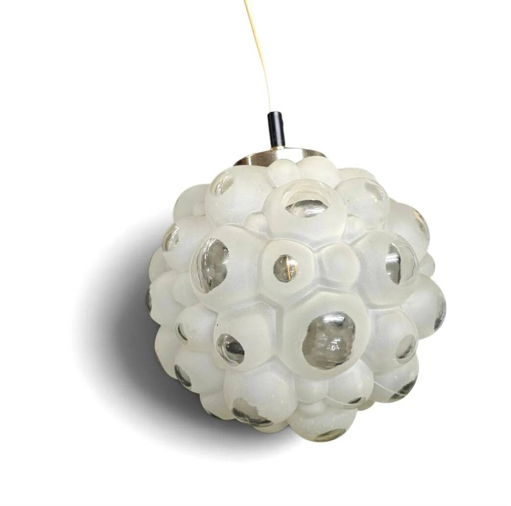 Cascade 4 balls pendant lamp with "bubble glass" shades