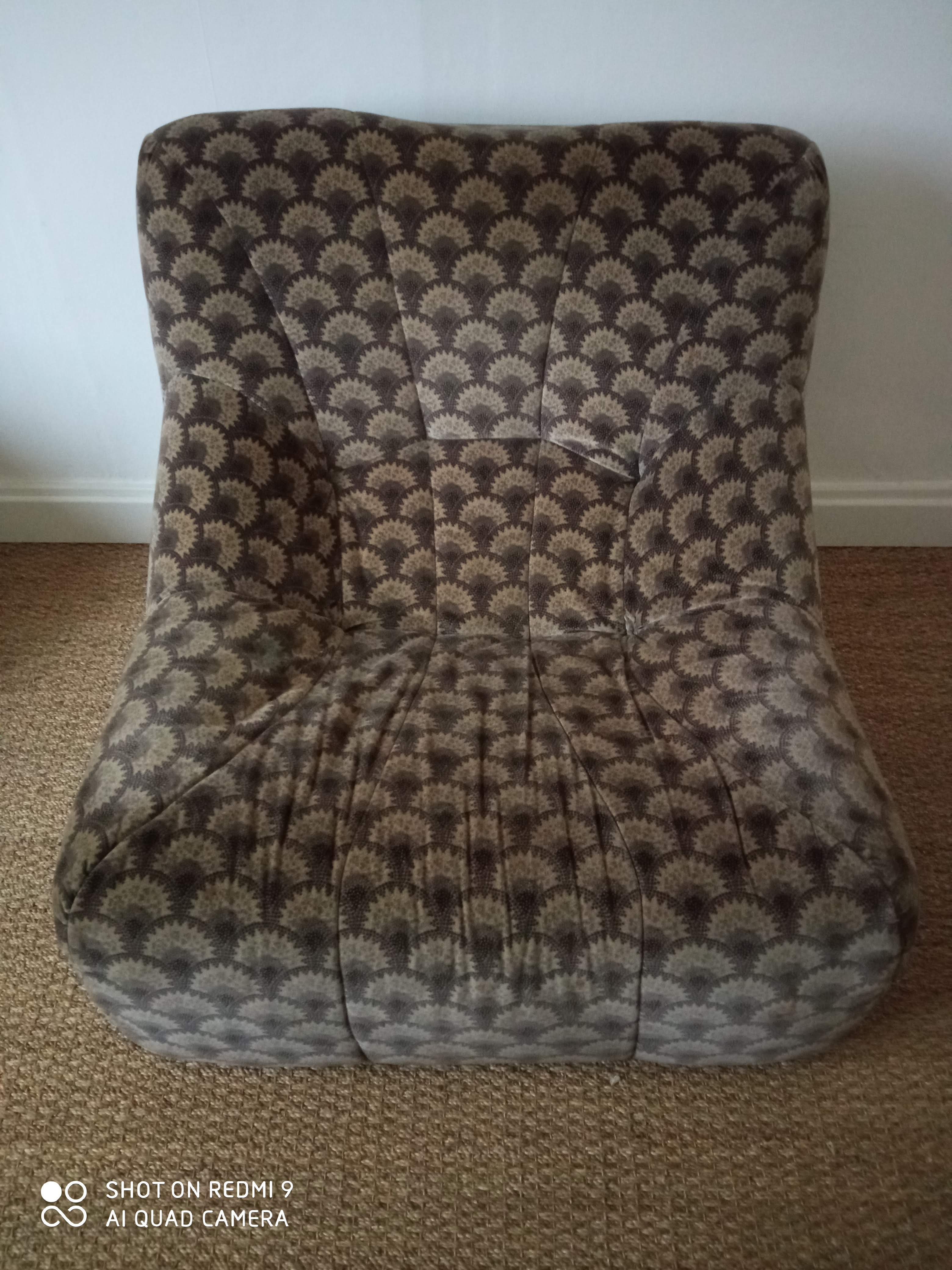 Steiner armchair 70s in bultex foam