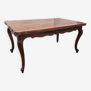 French provincial dining table, Louis XV style