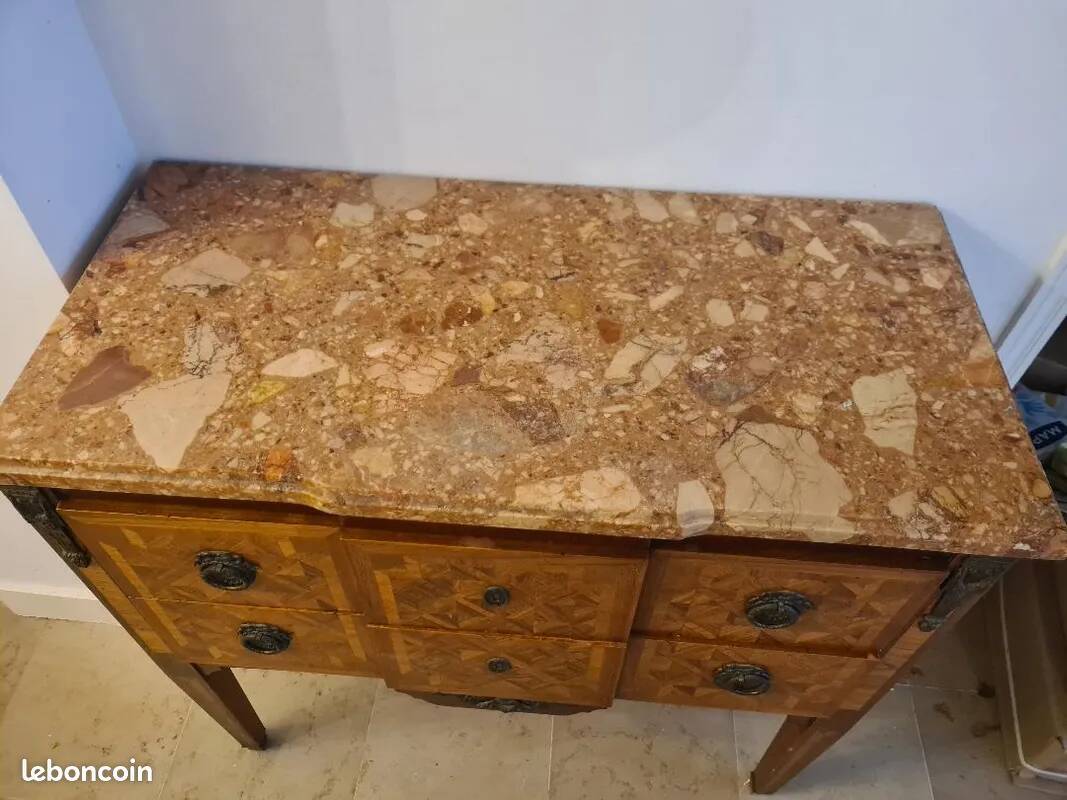 commode marqueterie