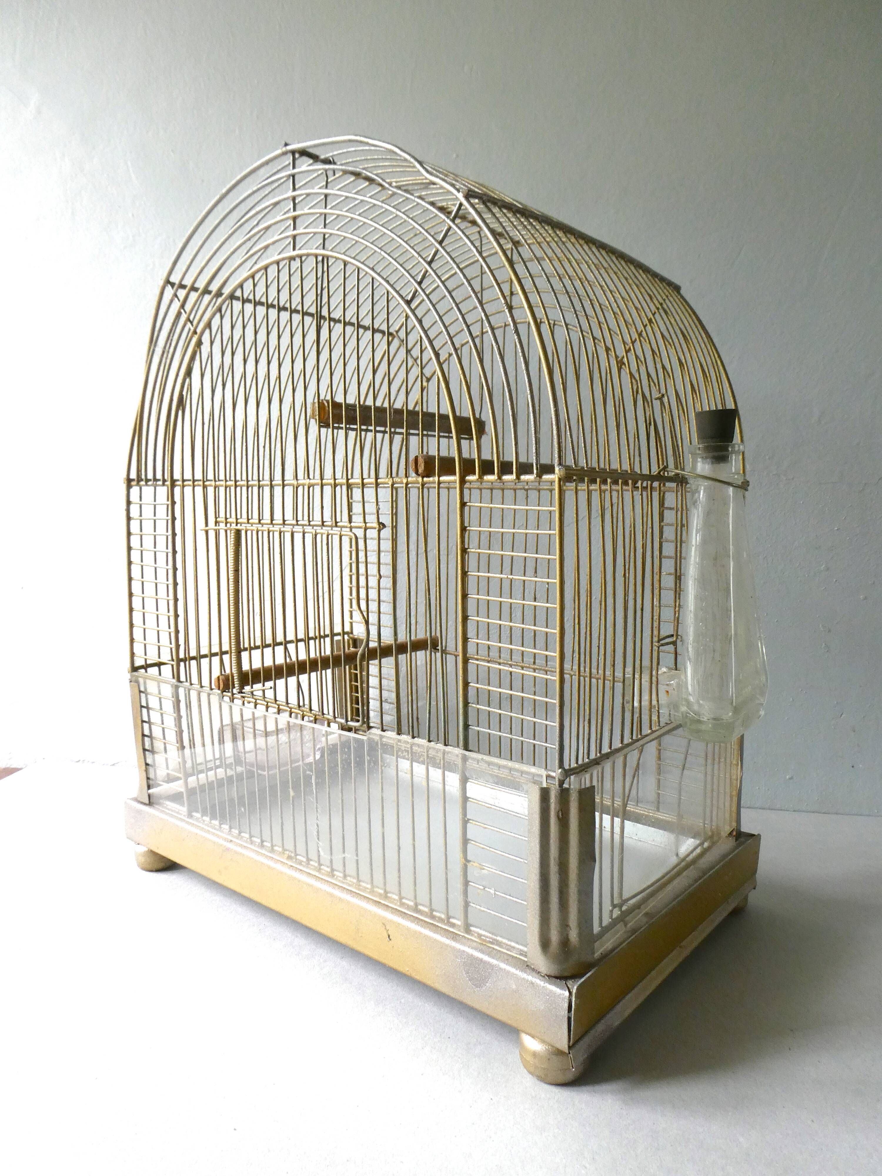 Cage à oiseaux en métal doré des années 60