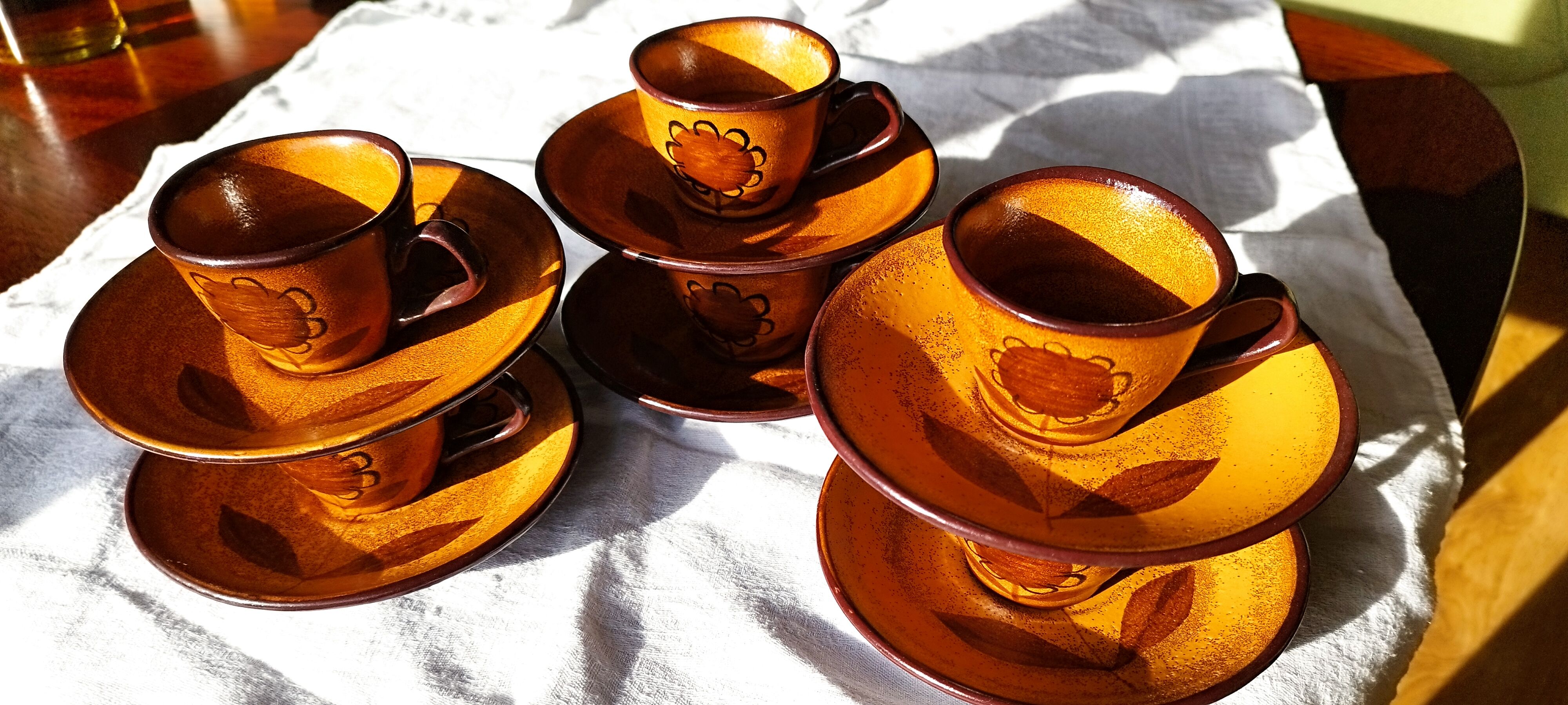 Set of 6 stoneware coffee cups