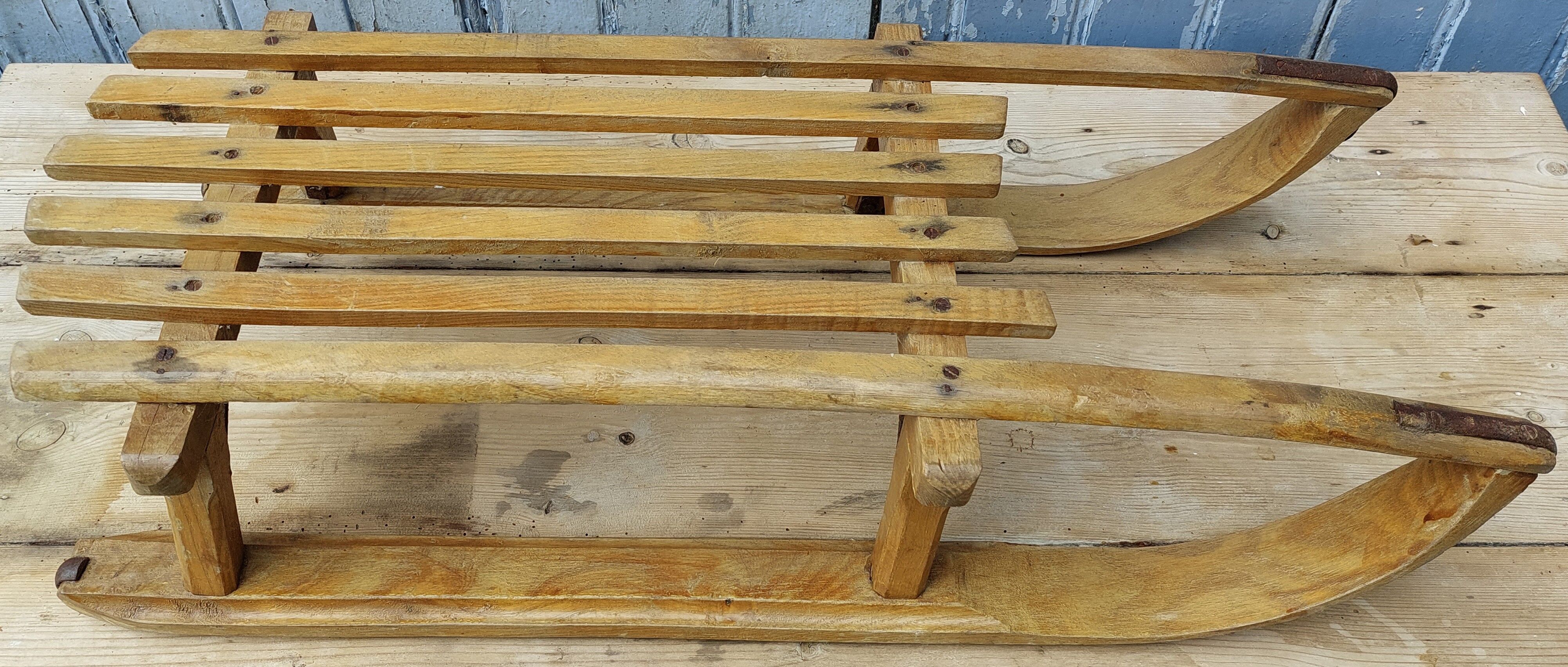Wooden toboggan