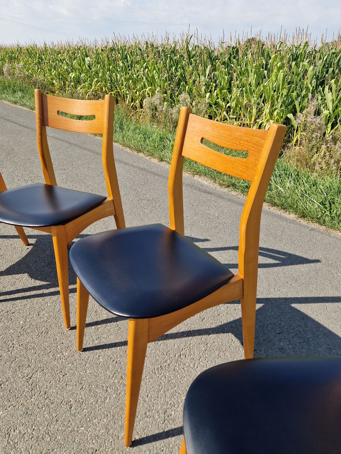 Set of 4 vintage Scandinavian style chairs from the 60s