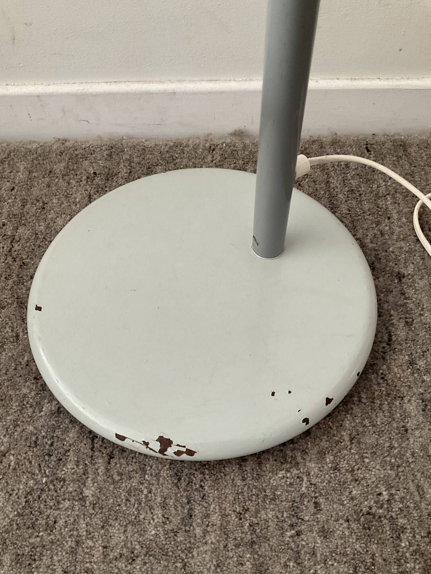Lampadaire vintage années 70-80 en métal gris