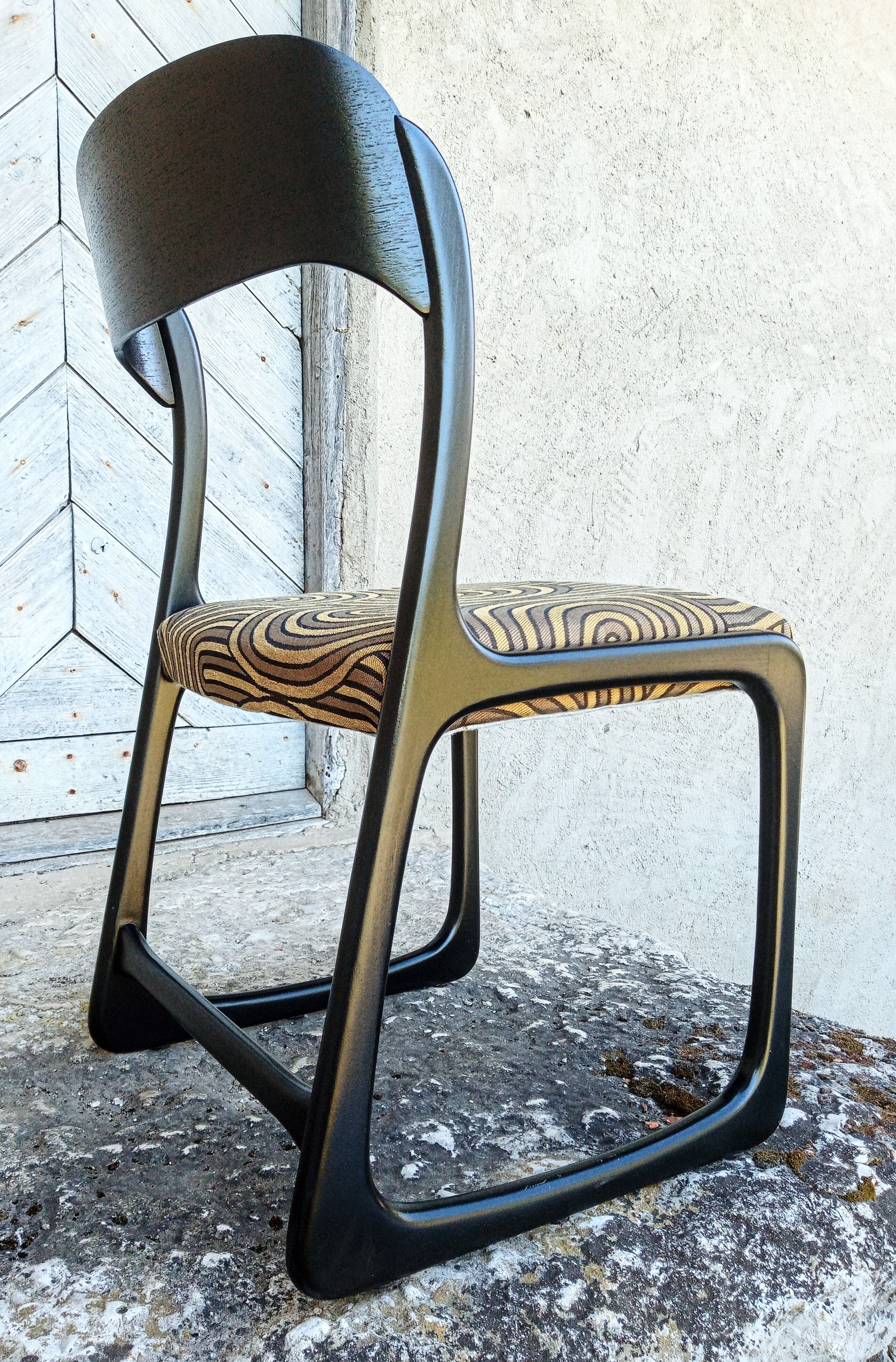 Set of four Baumann Bémole chairs "sled"