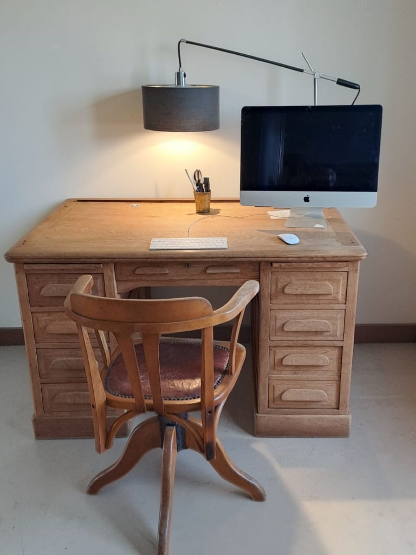 Siège de bureau rotatif en chêne, 1930s