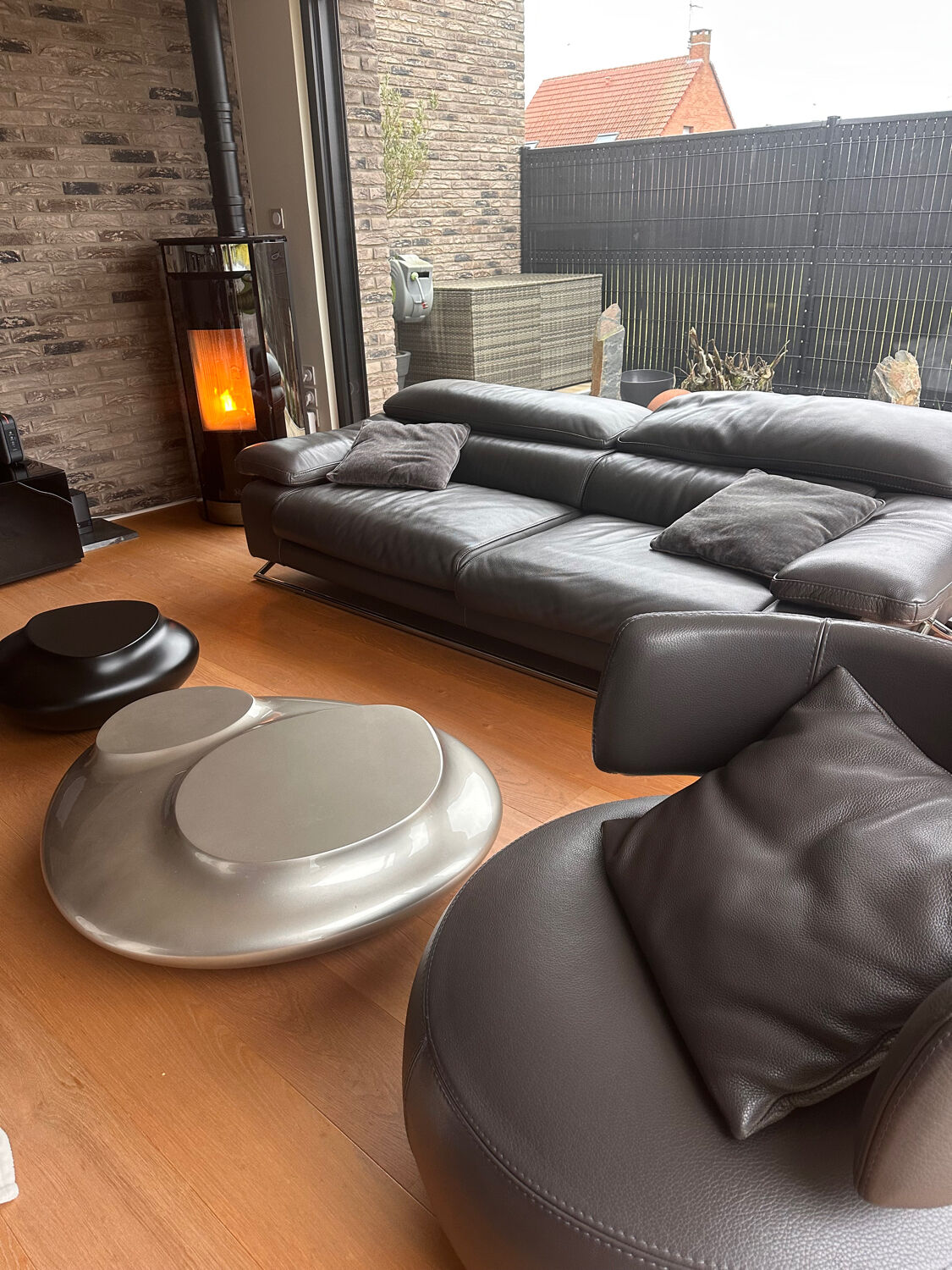 3-seater sofa TARMAC – Roche Bobois Grey leather Alpilles – Design