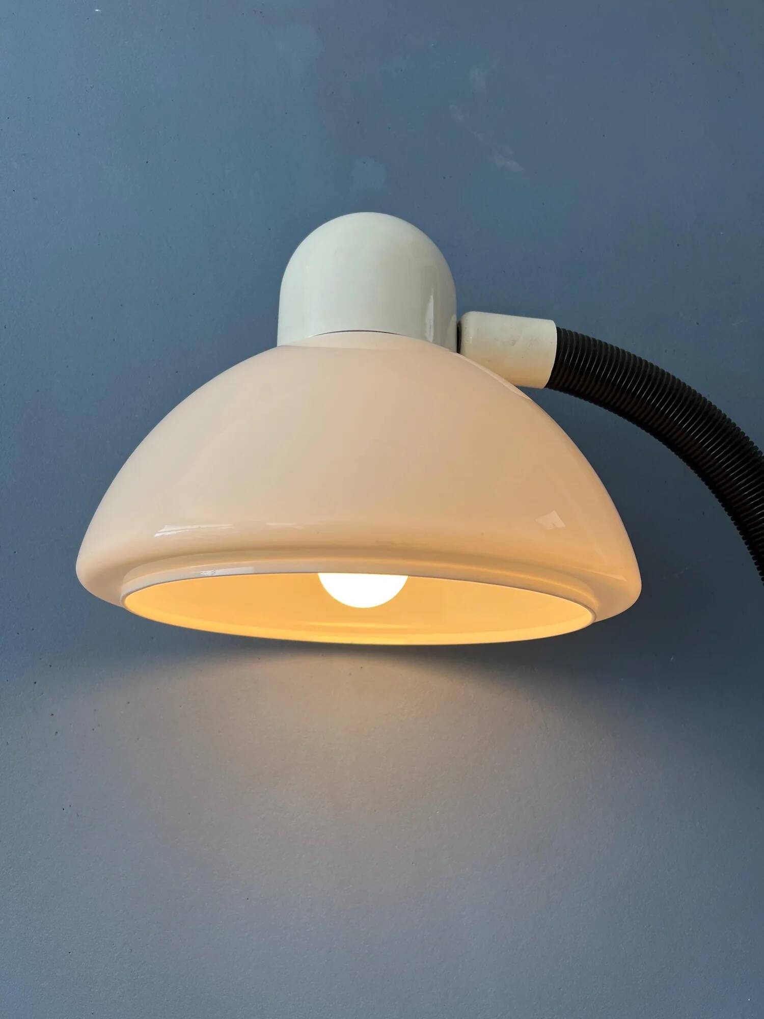 Vintage white Dijkstra mushroom space age floor lamp