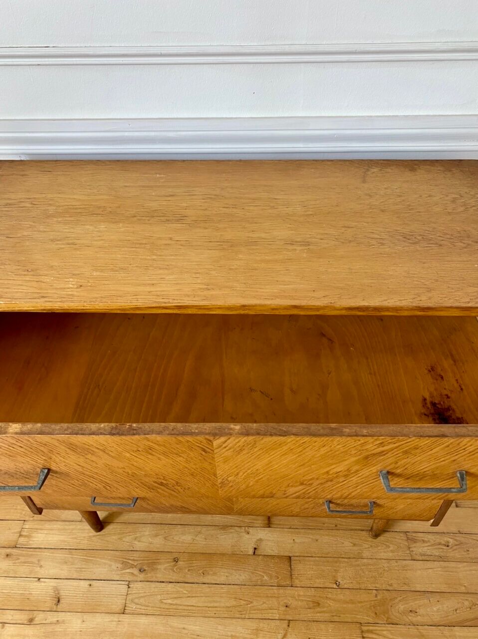 Vintage chest of drawers